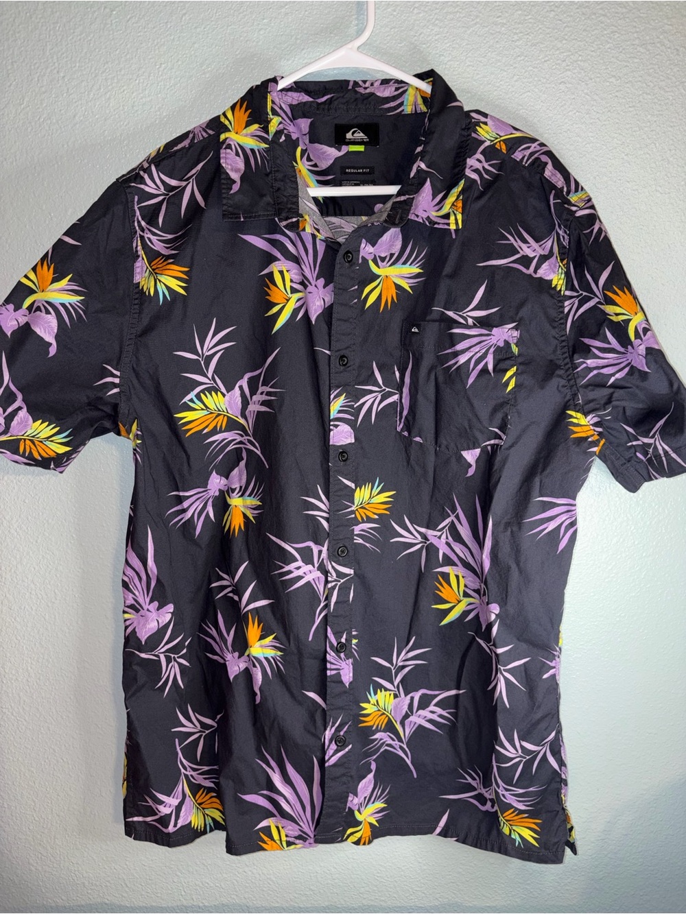 Quiksilver Men’s Black Tropical Short Sleeve Shirt - Purple & Yellow Print